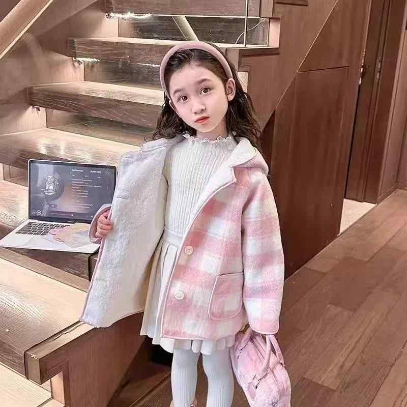 コート キッズ 女の子 女児 冬物 ロング丈 チェック柄 韓国風 フード付き かわいい 厚手 防寒 保温 暖かい カジュアル アウター ポリエステル ピンク 通学 通園 お出かけ 普段使い