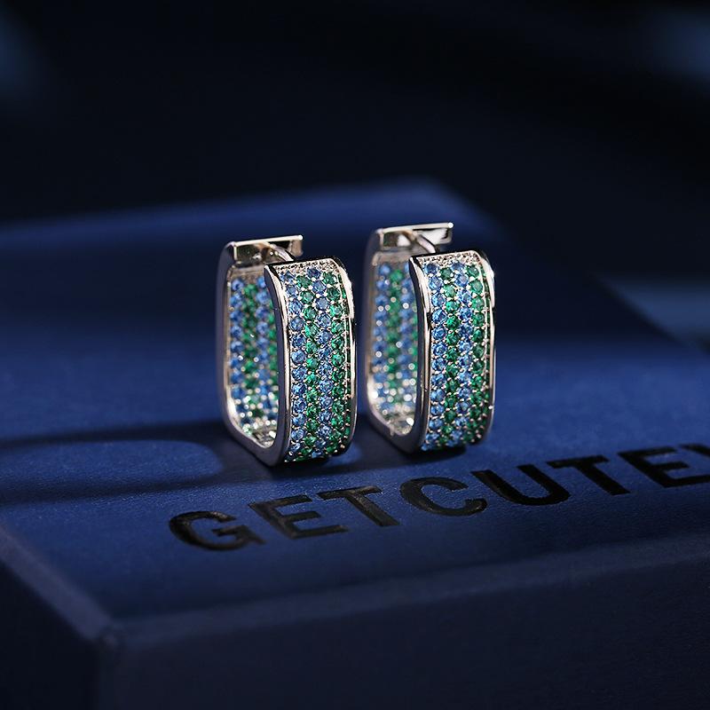 ピアス レディース ライトラグジュアリー 高級感 幾何学 シンプル 普段使い マイクロパヴェ フルジルコ..