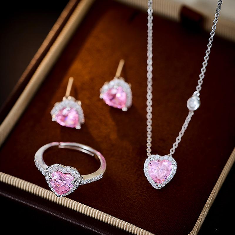 アクセサリーセット レディース ピンク ハート ピアス ネックレス 指輪 オープンリング 高級感 上品 エレガント 個性的 ファッション 普段使い お出かけ 高見え