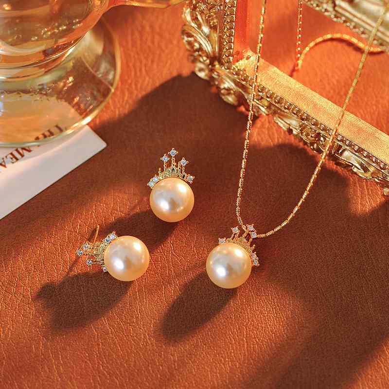 ネックレス レディース ファンタジー プリンセス 王冠 モチーフ フレンチ 宮廷風 エレガント スウィート ジルコニア パール パール 18K金メッキ 銅合金 鎖骨チェーン ピアス セット ジュエリー(4)