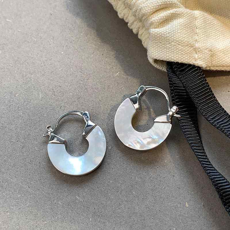 ピアス レディース 天然白蝶貝 マザーオブパール シェル シルバー 貝殻モチーフ リング 高級感 上品 エレガント フレンチレトロ 夏 普段使い