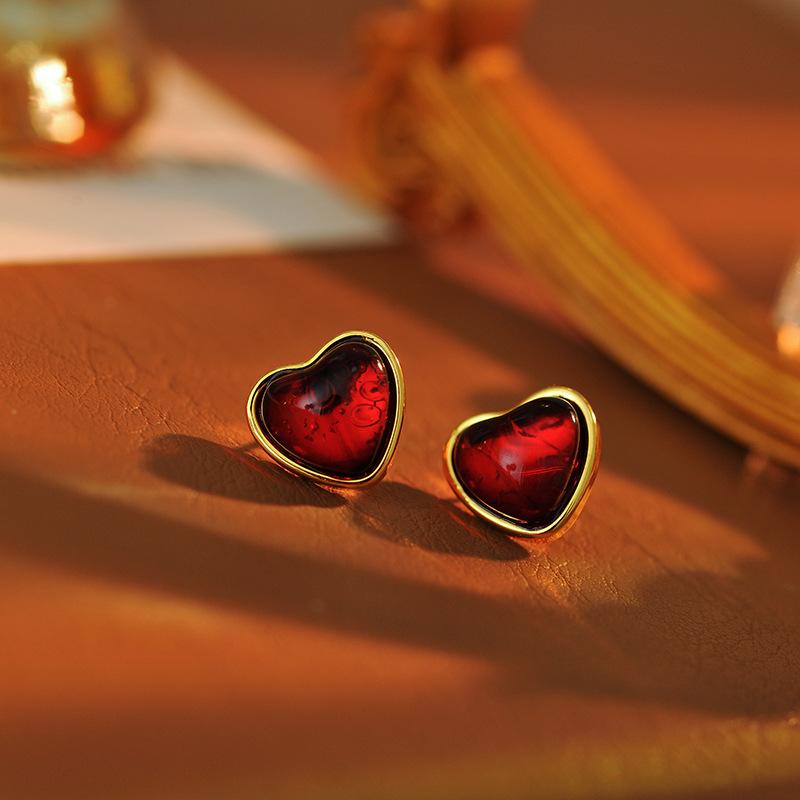 ピアス レディース ハートモチーフ S925シルバーポスト 赤瑪瑙 エレガント 上品 高級感 インフルエンサー ファッション トレンド 秋冬 オフィス 通勤 デート