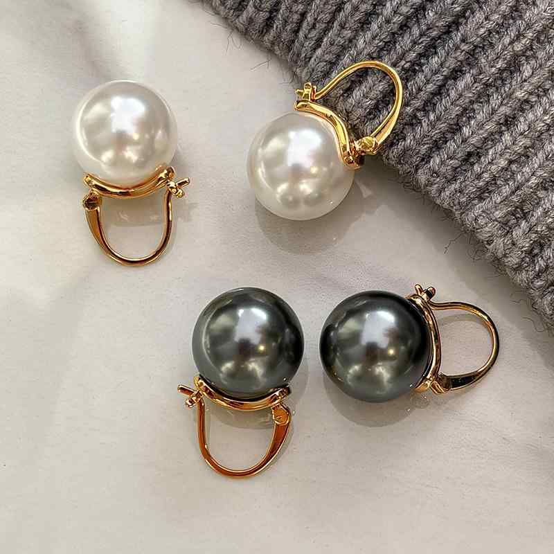 ピアス イヤリング レディース 女性用 フレンチ レトロ ホワイトパール パール 幾何学デザイン 銅製 真..