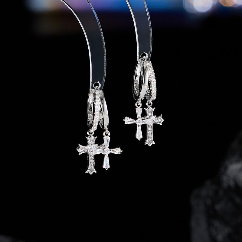 イヤーカフ メンズ アシンメトリー ダブルクロス ジルコニア イヤリング ピアス フープピアス 個性的 ..