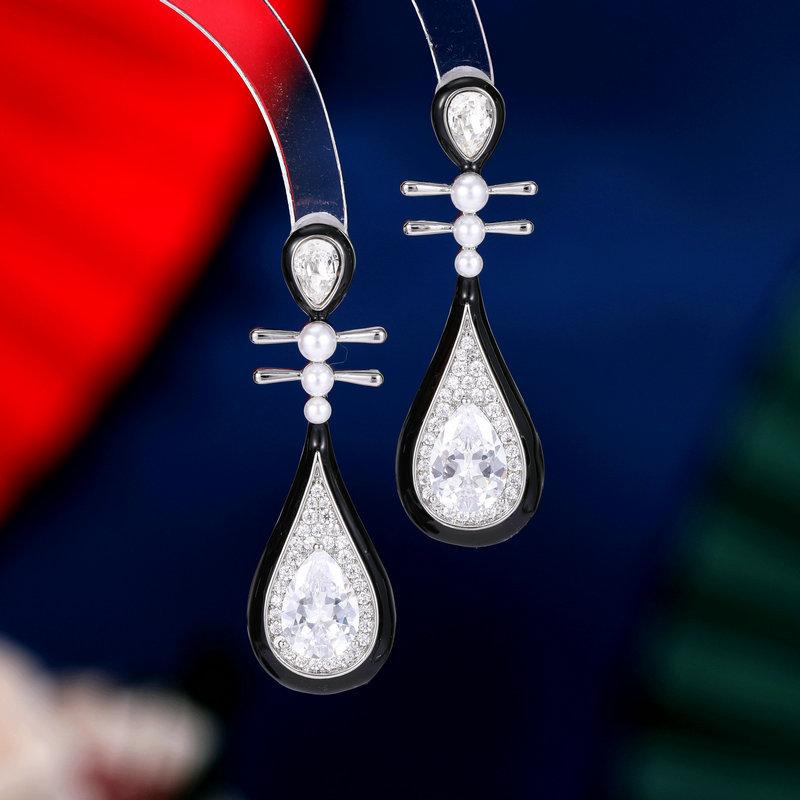 ピアス レディース 新中式 中国風 レトロ 琵琶モチーフ 音符モチーフ 幾何学デザイン 高級感 おしゃれ ..