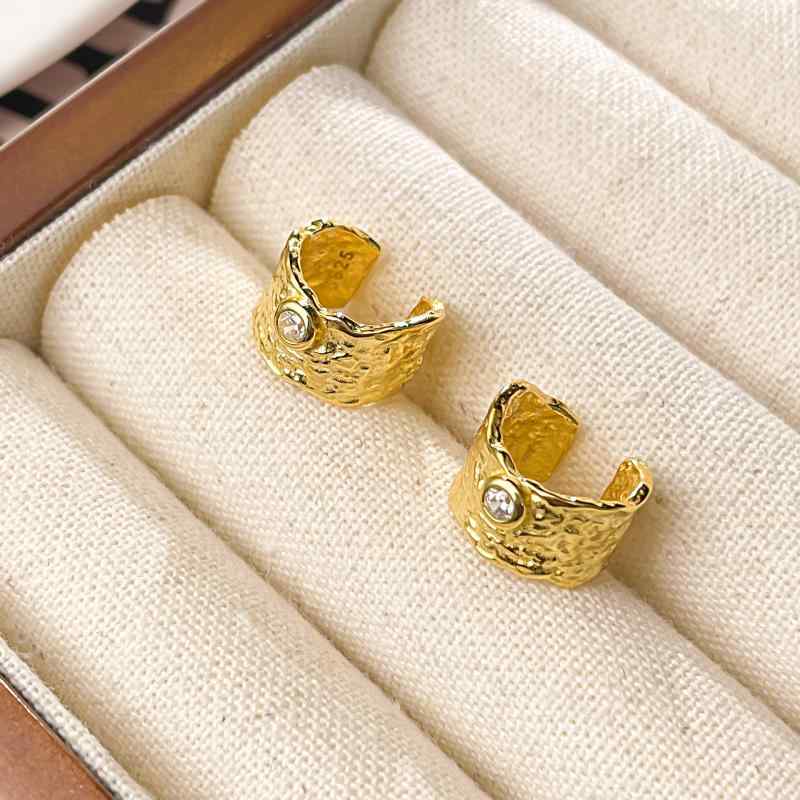 イヤークリップ レディース S925シルバー ノンホールピアス ツイスト アシンメトリー 韓国ファッション 普段使い オフィス カジュアル プラチナカラー ゴールドカラー