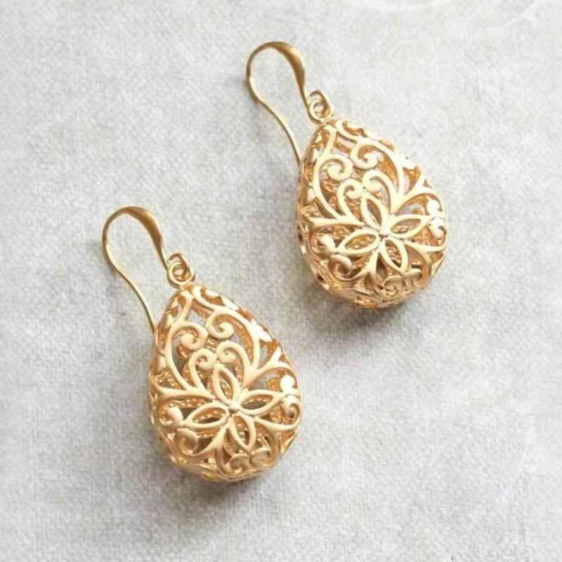 ピアス レディース 揺れる ドロップ 18Kゴールドメッキ 透かし彫り 花柄 レトロ アンティーク調 上品 ..