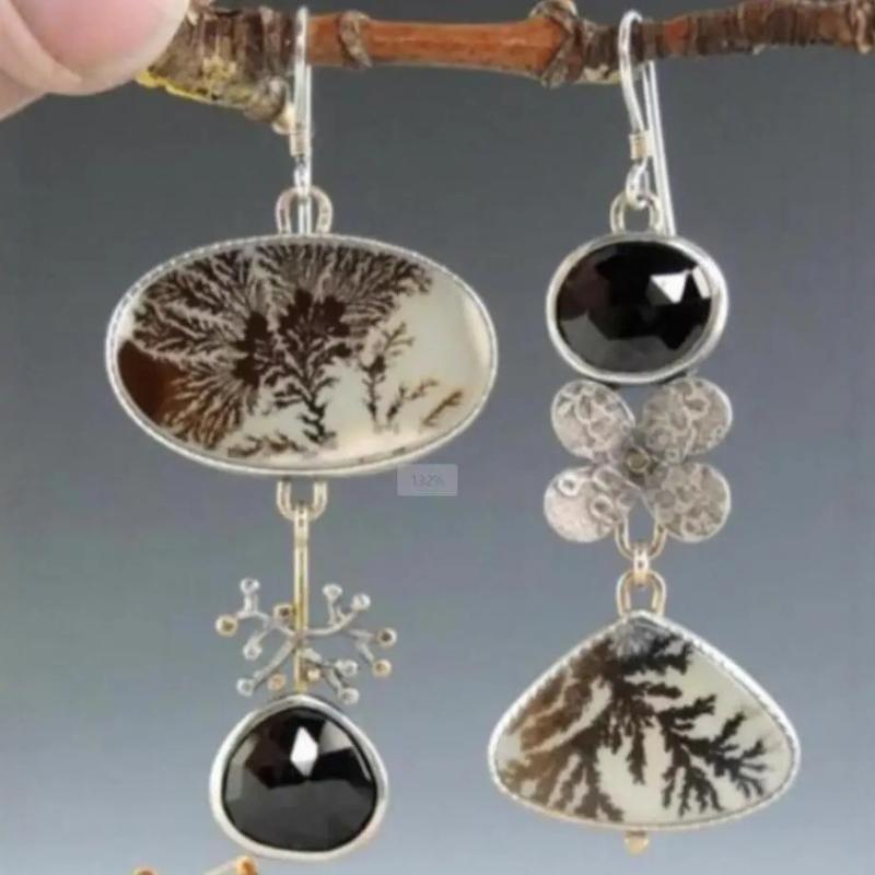 ピアス レディース レトロ エナメル アシンメトリー リーフ柄 花びらデザイン 個性的 ヴィンテージ アンティーク イヤリング 耳飾り 合金 シルバー 高級感(4)