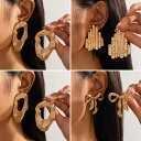 ピアス イヤリング レディース ゴールド 大ぶり 個性的 不規則ライン 幾何学 デザイン アシンメトリー 亜鉛合金 電気メッキ加工 カジュアル フォーマル セット