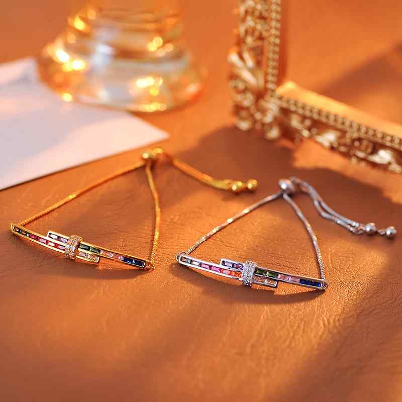 ブレスレット レディース フレンチエレガント 高見え 個性的 レインボーカラー 銅合金 電気メッキ加工 ..