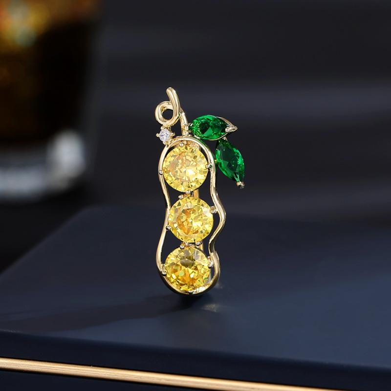 ブローチ レディース ピーナッツ型 ジルコニア 銅製 襟元留め 防走光 開襟防止 カーディガン ストール ..