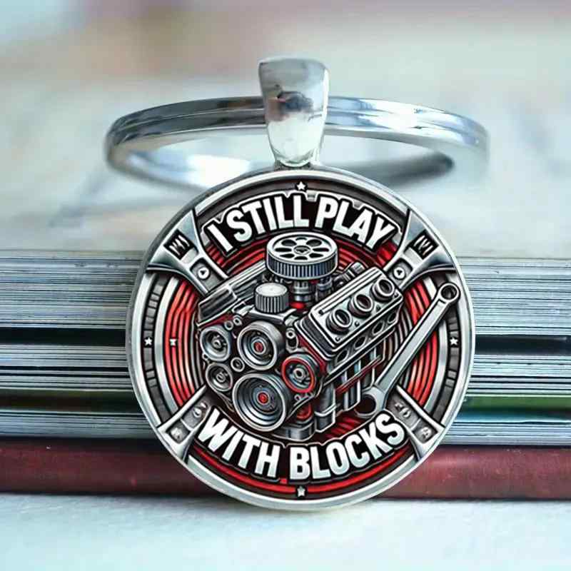 キーホルダー おしゃれ スタイリッシュ 自動車 エンジン モチーフ 円形 ガラス 亜鉛合金 シルバー バッ..