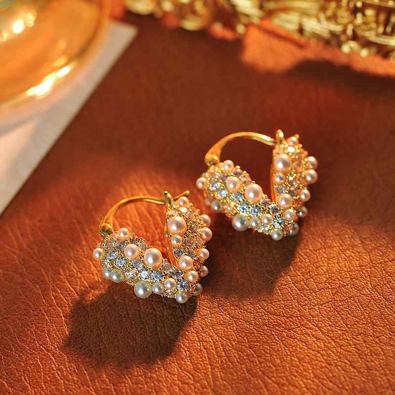 ピアス イヤリング レディース ハートモチーフ ジルコニア パール 上品 エレガント 個性的 デザイン 高..