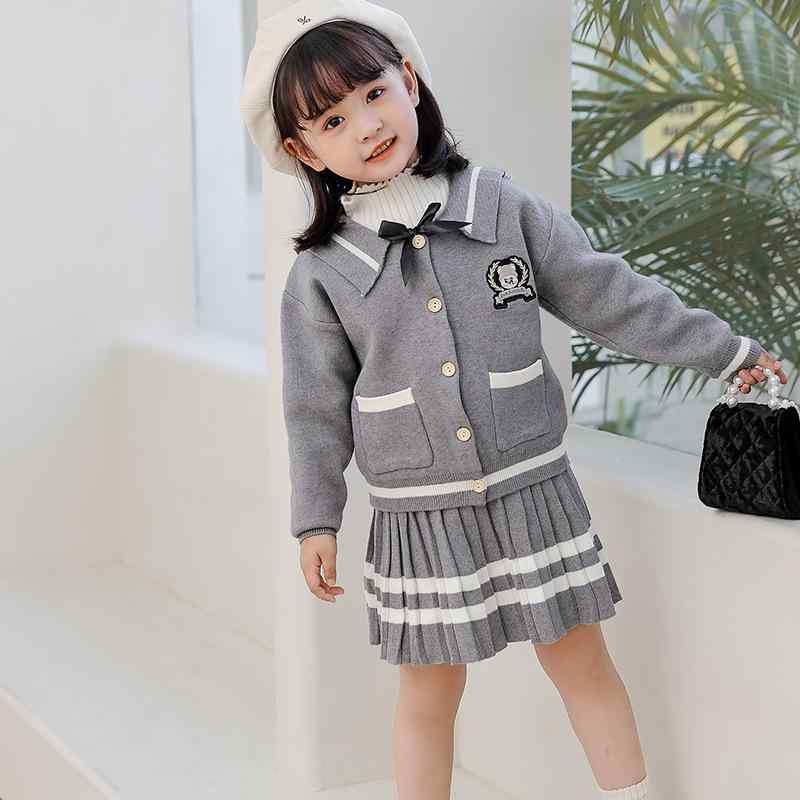 セットアップ 女の子 キッズ 韓国風 かわいい ニット スクール風 刺繍 長袖 カーディガン プリーツスカート 2点セット ポリエステル 柔らか デイリー 通学 グレー おしゃれ 秋冬