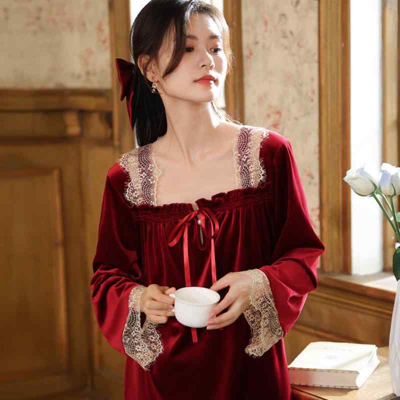 ルームワンピース レディース 長袖 ベロア パジャマ ネグリジェ 宮廷風 レトロ クラシカル 裏起毛 保温..