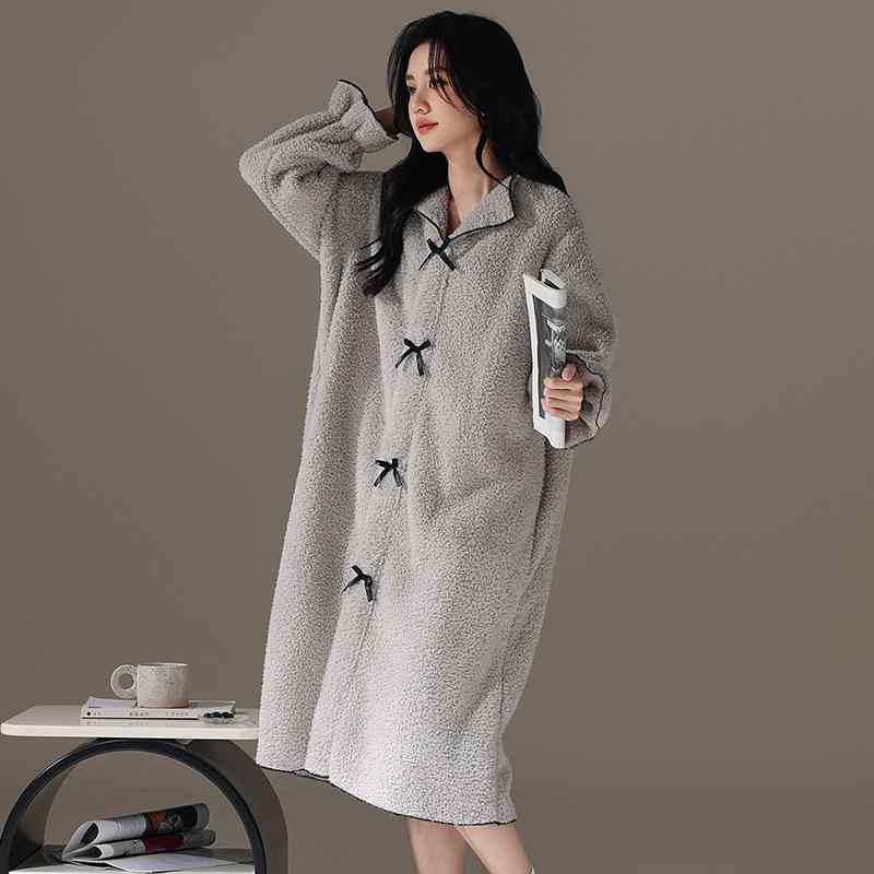 ルームワンピース レディース サンゴフリース ポリエステル 厚手 長袖 ラウンドネック 韓国風 学院風 スクールスタイル パジャマ 部屋着 ナイトウェア 秋冬 かわいい
