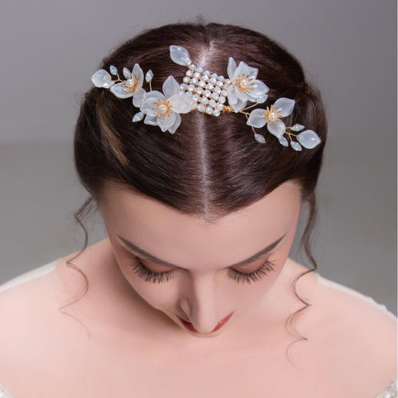 ヘアコーム レディース 女性用 レトロ アンティーク風 花 葉 モチーフ 簪 漢服 髪飾り まとめ髪 アップヘア 結婚式 披露宴 パーティー 浴衣 着物 和装 お出かけ 華やか ゴールド 樹脂製 ハンドメイド ヘッドドレス(x3)