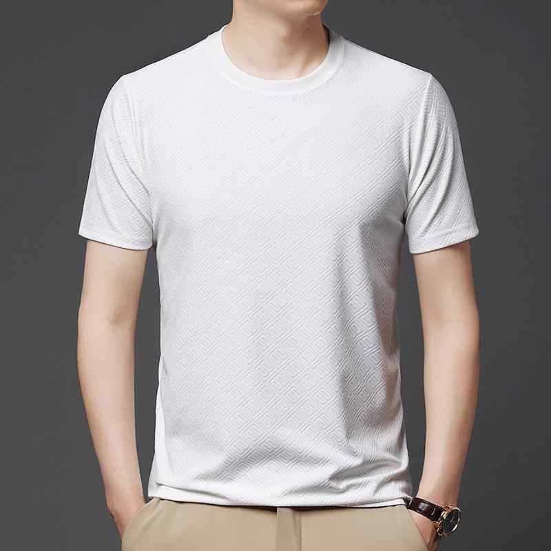 ・カテゴリ: Tシャツ・スタイル: 青春カジュアル・主な素材: リネン30%以下、シルク・柄: ストライプ・フィット: ルーズ・対象: 若年層・ネックライン: クルーネック・袖丈: 半袖・厚さ: 薄手・スタイル詳細: プリント・柄テーマ: 幾何学模様・加工: ノーアイロン加工・カラー展開: キャラメル、ホワイト、ブルー、ダークグリーン、ブラック・サイズ展開: M、L、XL、2XL、3XL、4XL・袖タイプ: レギュラー・生地の重さ: 約180g～249g・機能: 抗菌・対象年齢: 成人・性別: 男性