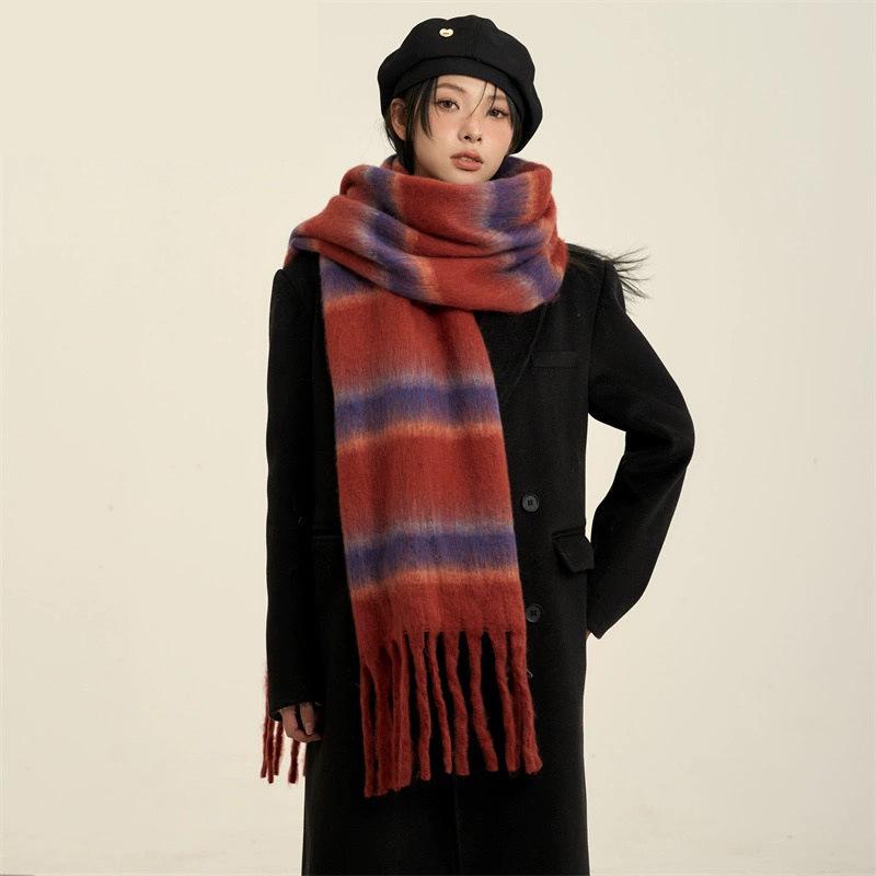 マフラー レディース 女性用 ふわふわ もこもこ 厚手 あったか 保温 防寒 高級感 韓国風 チェック柄 秋冬 ロング ストール ポリエステル素材 普段使い お出かけ