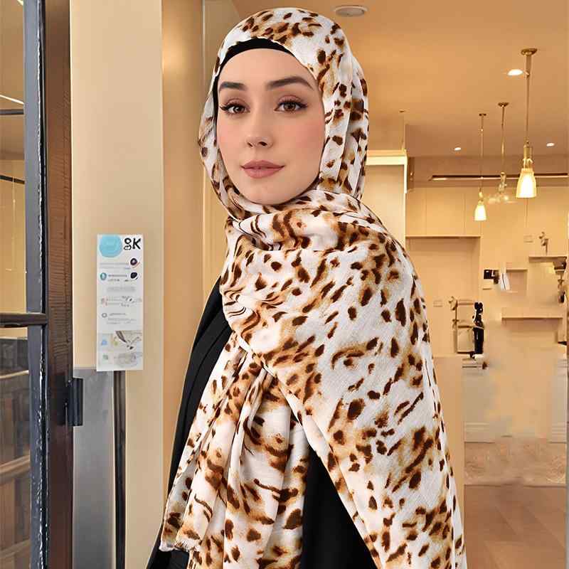 ストール レディース ヒョウ柄 再生繊維 大判 ロング スカーフ ショール 高級感 保温 フリンジ 多用途 オフィス 普段使い ブラック カーキ イエロー系