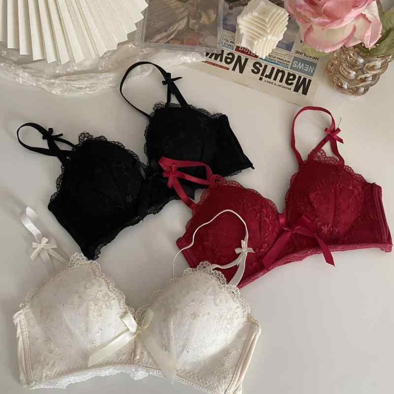 ブラジャー レディース ノンワイヤー ラテックス レース 谷間メイク 寄せ上げ 3/4カップ モールドカッ..