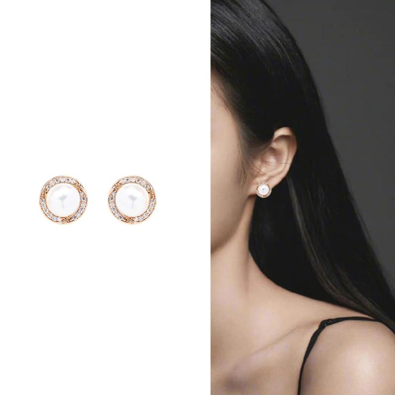 ・カテゴリ: イヤリング・ピアス・スタイル: レトロ・素材: 合金・加工: 電気メッキ・デザイン: 幾何学、円形・カラー展開: ゴールド、シルバー・対象: 女性