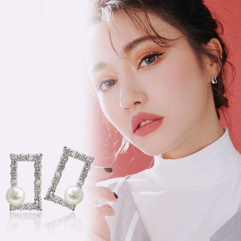 Dine Al - ピアス レディース 韓国風 シンプル 幾何学模様 上品 フェイクパール 小ぶり スタッドピアス シルバー925ポスト シルバー 普段使い オフィス カジュアル デート パーティー 大人 おしゃれ