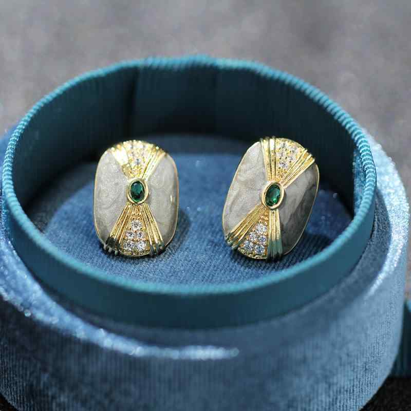 ピアス レディース レトロ 個性的 ジルコニア 幾何学 四辺形 ゴールドメッキ グレー 滴油加工 S925ポス..