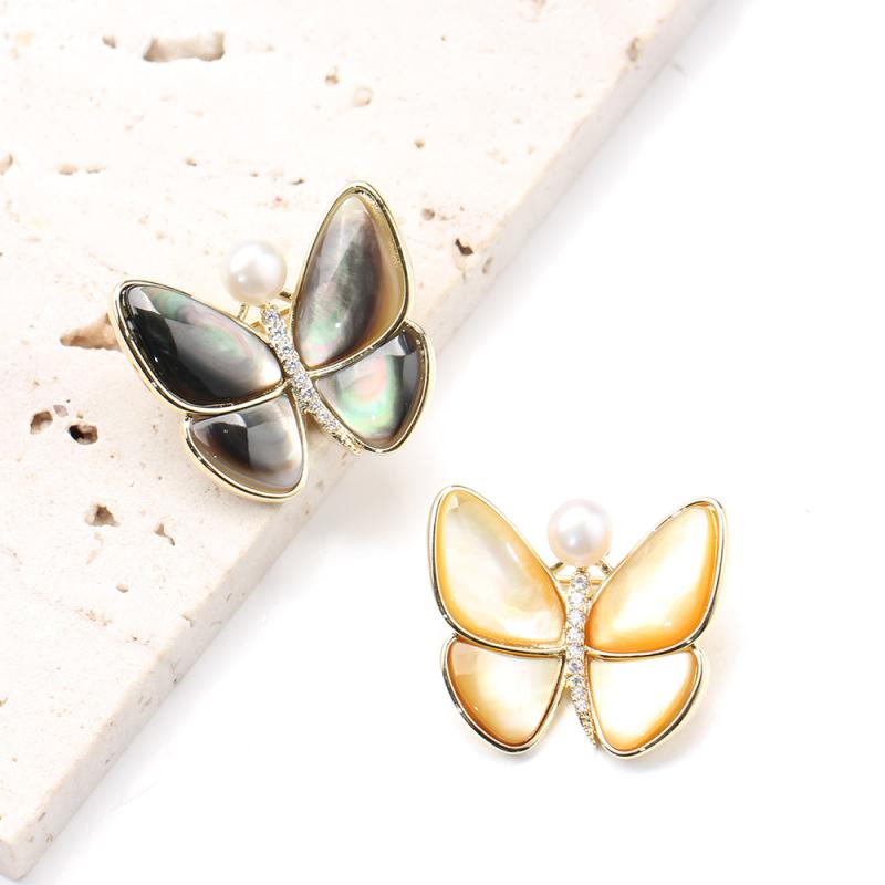 ブローチ レディース 女性用 高級感 小型 蝶 天然パール シェル イエローシェル ブラックシェル ホワイトシェル 結婚式 入学式 卒業式 パーティー 普段使い フォーマル エレガント アクセント 上品