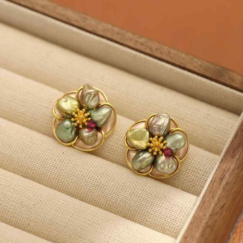 Cubic Zirconia - ピアス レディース 女性用 大ぶり 変形パール フラワーモチーフ レトロ アンティーク エナメル ゴールドメッキ 925シルバーポスト 個性的 おしゃれ 高級感 春夏 普段使い お呼ばれ