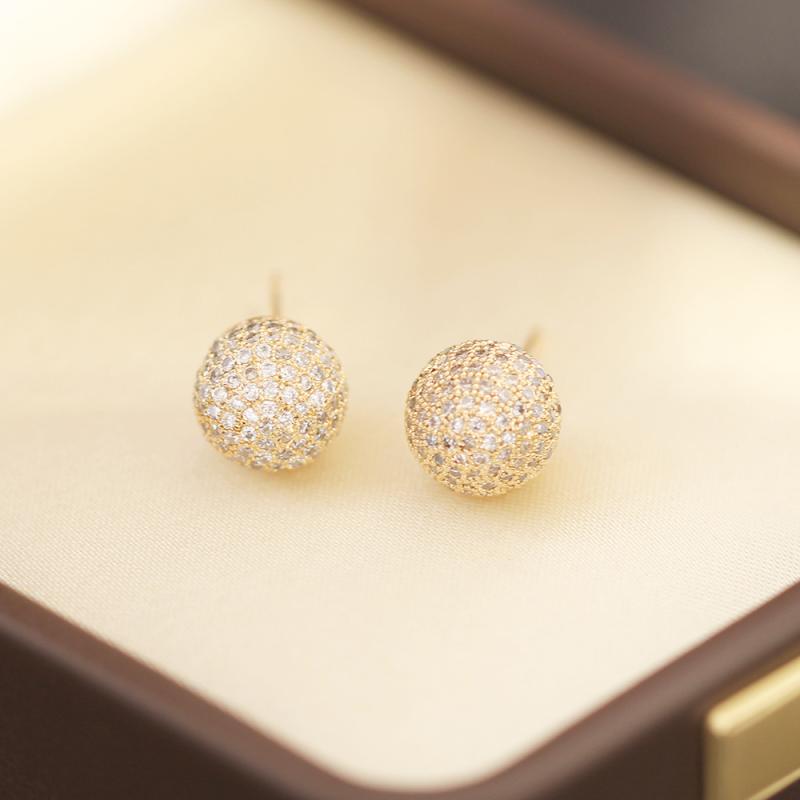 ピアス レディース 高級感 ライトラグジュアリー フルパヴェ ジルコニア ボールスタッドピアス 幾何学デザイン ゴールドメッキ 銅製 オフィス カジュアル 通勤 普段使い ローズゴールド シルバー