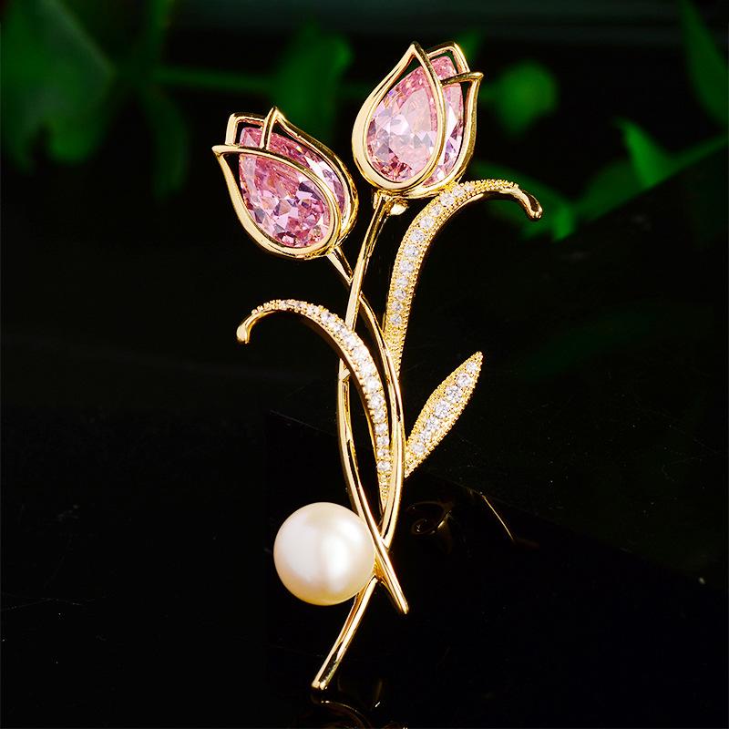 ブローチ レディース チューリップ フラワー リーフ 淡水パール ピンクジルコニア 上品 高級感 エレガ..