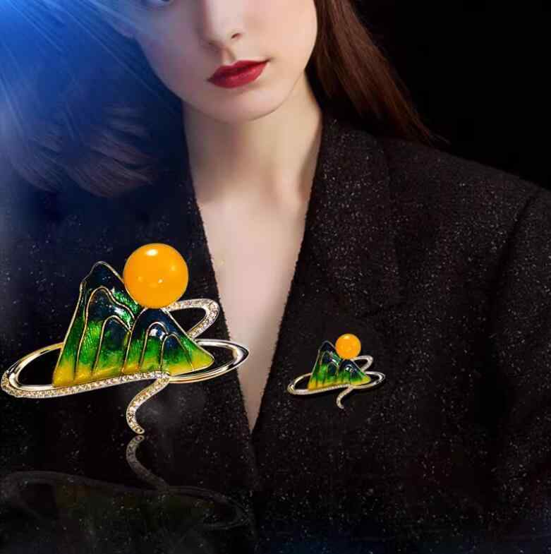 ブローチ レディース 女性用 東洋 千里江山図 青緑 琺瑯 エナメル 合金製 上品 エレガント 高級感 新中国風 アクセサリー 装飾品 普段..