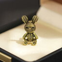 ブローチ レディース 韓国風 かわいい レトロ ロボットうさぎ 動物モチーフ 金メッキ ゴールドカラー 個性的 ユニーク ファッション小物