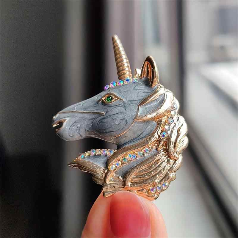 ブローチ 男女兼用 ユニコーン メルヘン風 エナメル 七宝 ラインストーン 合金製 動物モチーフ 馬 欧米..