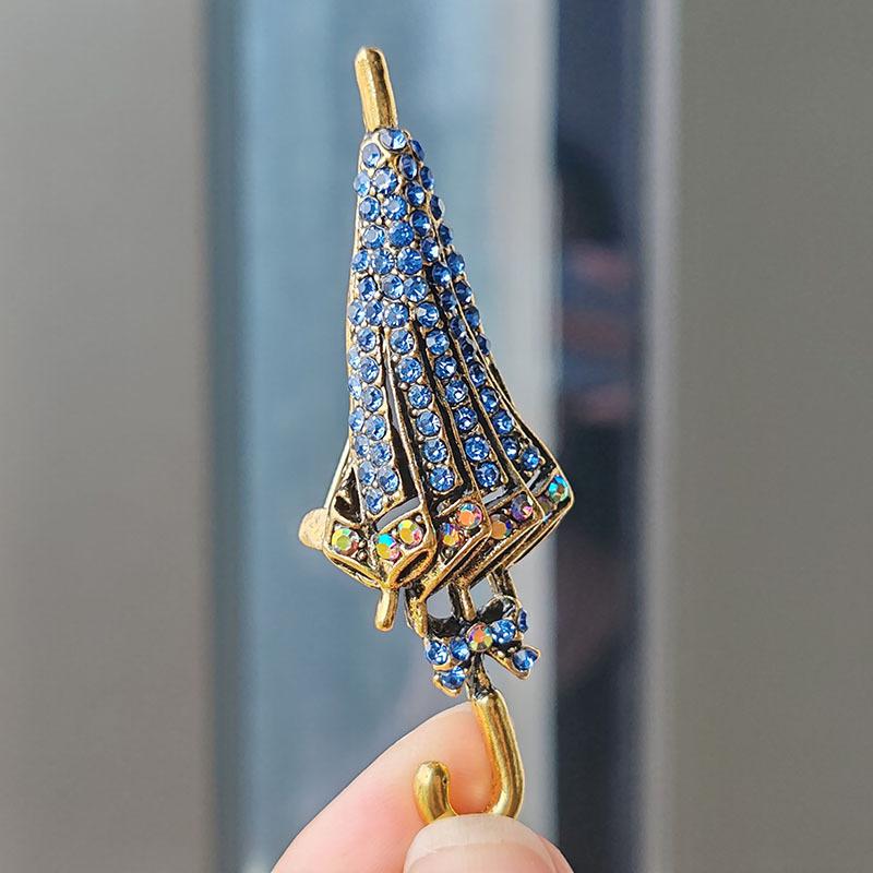 ブローチ 男女兼用 傘モチーフ ラインストーン かわいい アニメ風 おしゃれ 欧米風 合金製 ピン ラペル..