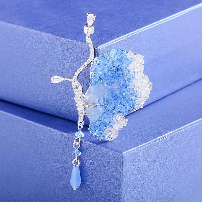 ・カテゴリ: 胸針・対象: 女性・スタイル: ライトラグジュアリー、ファッション通勤・主要素材: 銅、ジルコニア・加工: 電鍍・モチーフ: 動物、昆虫、蝶・カラー: ブルー・用途: 記念、装飾、多機能、贈り物、固定 ・カテゴリ: 胸針・対象...