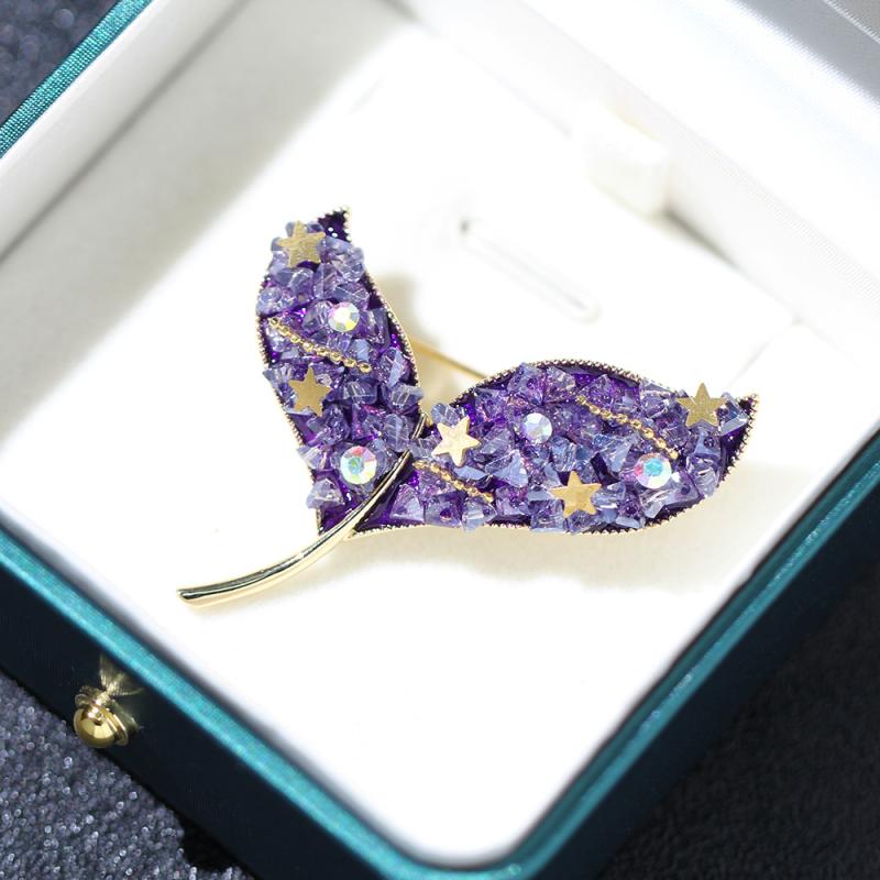 ブローチ レディース マーメイドテール 人魚の尾 フェイククリスタル ラインストーン パープル ゴール..