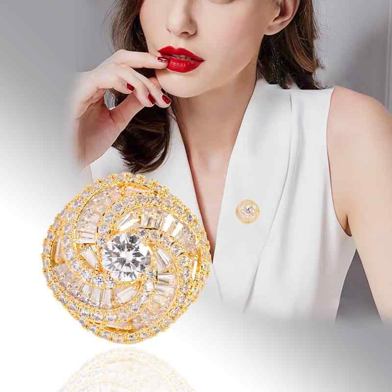 ブローチ レディース 高級感 レトロ 花モチーフ ジルコニア エレガント 上品 コサージュ スーツ 襟飾り 欧米風 アクセサリー ゴールド シルバー