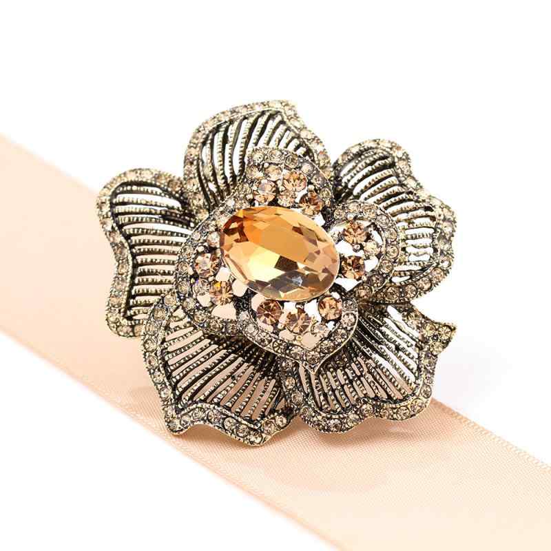 ブローチ レディース レトロ ヴィンテージ アンティーク調 大ぶり バラ ローズ フラワー ゴールド 電気..