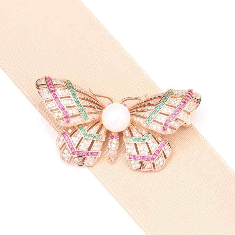 ・素材: 銅・形状: 昆虫・加工方法: 電鍍・カラー: ゴールド・流行要素: 蝶・機能: 記念、装飾、ギフト、胸元カバー、固定・スタイル: ライトラグジュアリー・スタイルカテゴリ: ファッション通勤・対象: 女性・種類: ブローチ