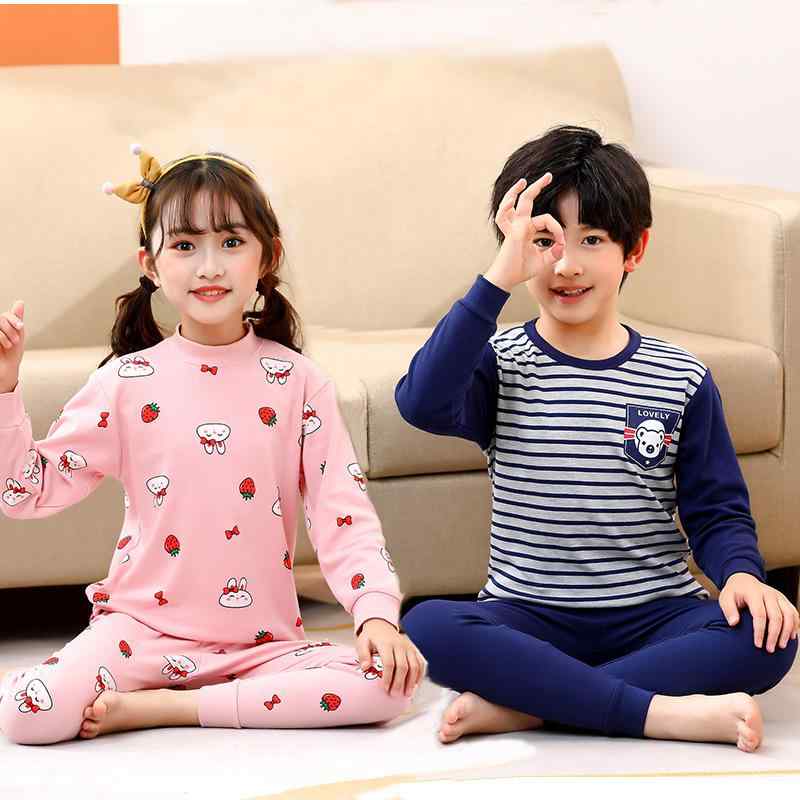 ・カテゴリ: 子供インナー・性別: ユニセックス・対象年齢: 3~8歳・主な素材: 綿100%・ネックライン: クルーネック、中襟・柄: 動物、ストライプ、卡通・カラー展開: グレー、ダークブルー、ピーチ、ブルー、ピンク、パープル、ベージュ、イエロー、ブラウン・サイズ展開: 100、110、120、130、140、150、160・厚み: 普通・機能: 保温・素材加工: 柔軟・デザイン: セットアップ