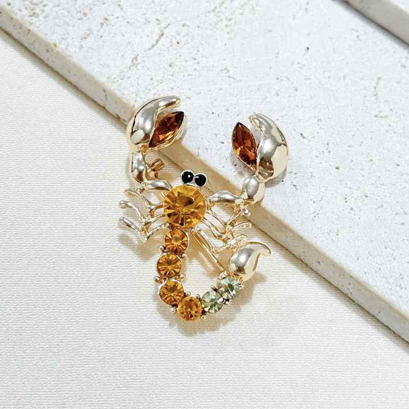 ブローチ 男女兼用 ユニセックス 韓国スタイル 韓流 ファッション おしゃれ ラインストーン サソリモチーフ 動物 合金製 電気メッキ加工 多機能 襟元留め ストールピン レトロ アンティーク 普段使い アクセント