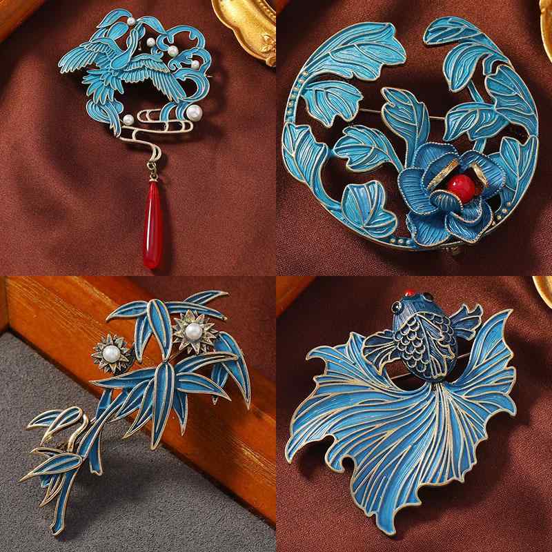 ブローチ 男女兼用 新中華風 エナメル 金魚モチーフ チャイナドレス 服飾小物 合金製 上品 エレガント レトロ 華やか 個性的 オリジナルデザイン 春夏