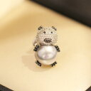 ブローチ 男女兼用 かわいい パンダ ストーン 白黒 金メッキ ラペルピン ピンブローチ 動物モチーフ オフィス 通勤 万能 普段使い 銅製 固定ピン