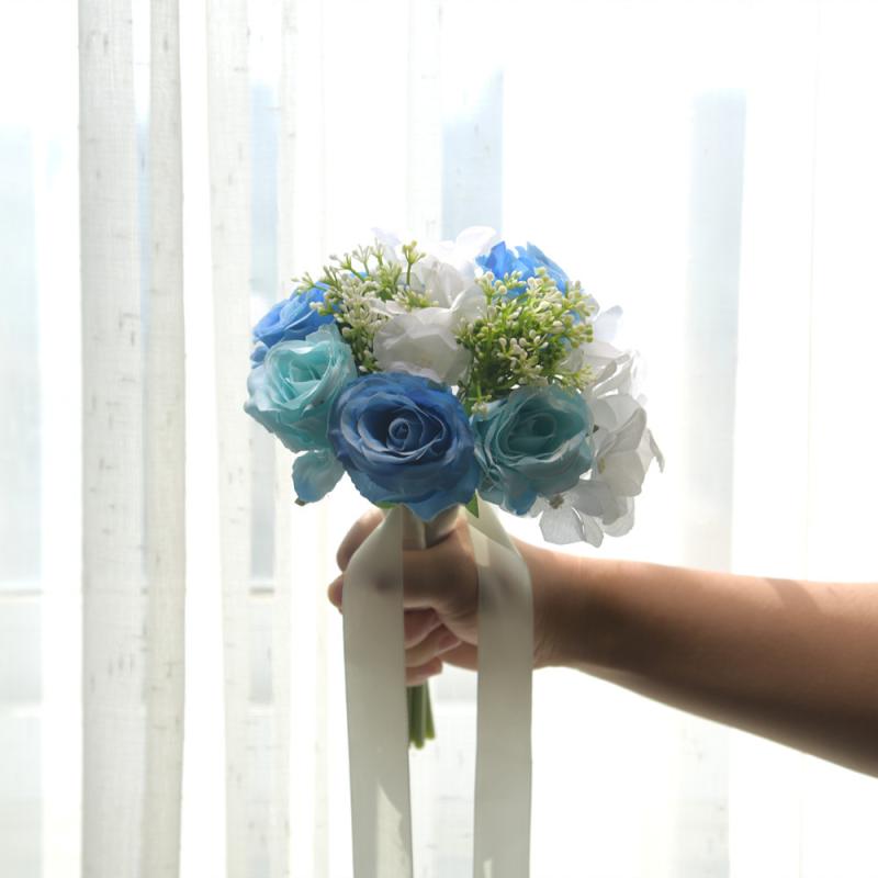 ・主な素材: 造花・種類: ブーケ・用途: 個人向けギフト・カラー展開: ブルー系・贈る相手: 目下の者、恋人、夫婦、同僚、友人、目上の者、子供、同級生、恩師・贈るシーン: 結婚式、お宮参り、旅行記念、卒業、引っ越し祝い、パーティー、お見舞い