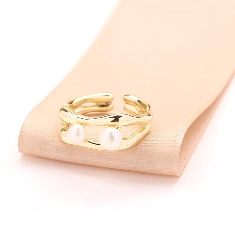 指輪 レディース 天然パール ゴールドプレート 高級感 個性的 シンプル オープンリング 人差し指用 エレガント フリーサイズ 普段使い オフィス カジュアル アクセサリー