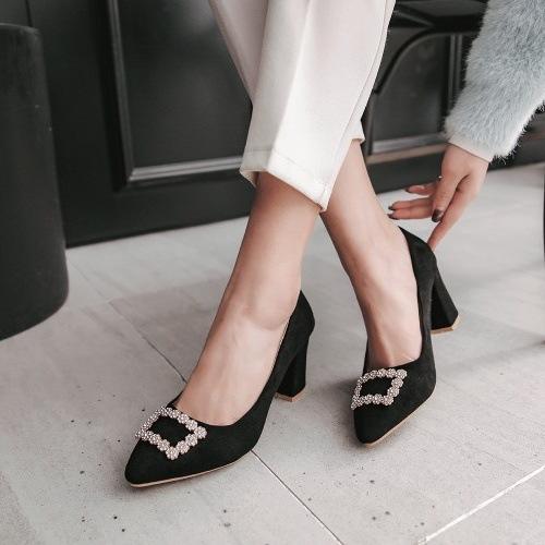 パンプス レディース 春夏 エレガント 大人っぽい ポインテッドトゥ 浅口 太ヒール チャンキーヒール スリッポン ラインストーン スクエアバックル 通勤 オフ...