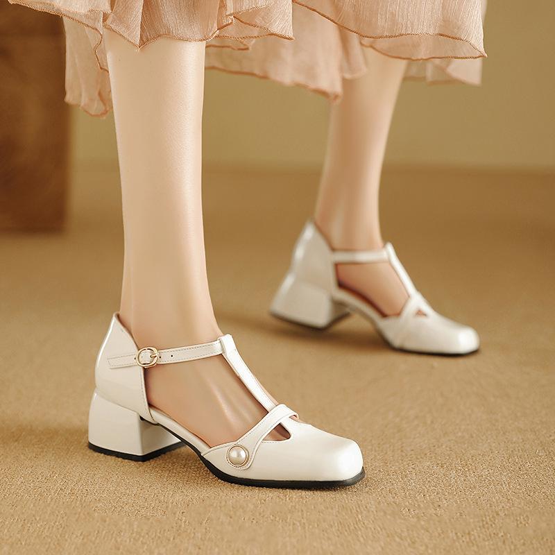 サンダル レディース 女性用 浅履き ラウンドトゥ Tストラップ チャンキーヒール カットアウト 大きいサイズ PUレザー カジュアル おしゃれ 春夏 デイリーユース