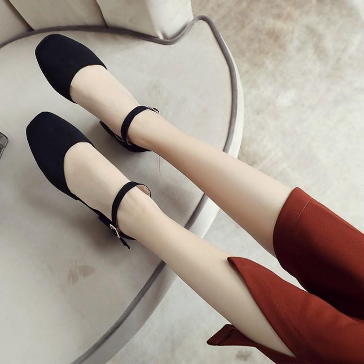 サンダル レディース 女性用 春夏 ハイヒール 太ヒール チャンキーヒール 5cmヒール スクエアトゥ バックル ストラップ シンプル ベーシック 無地 おしゃれ ファッション 通勤 オフィス 普段使い スエード調 マット マイクロファイバー